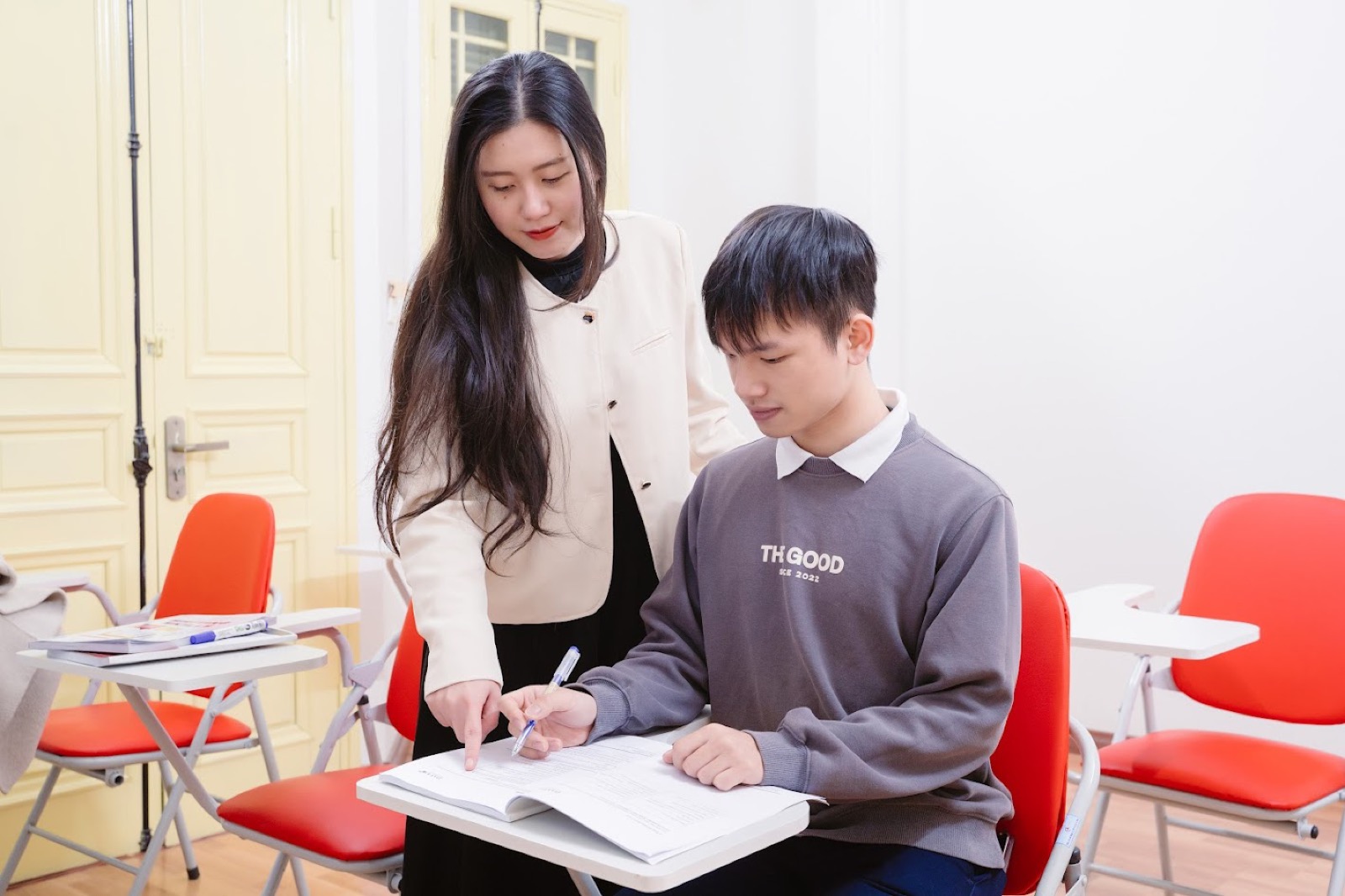 Xây dựng lộ trình <w>học tập</w> <w>“cá nhân hóa”</w>